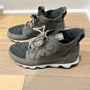 Women’s Kinetic Caribou boot size 7